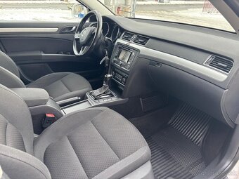 Škoda superb 2.0tdi 125kw 4x4 webasto dsg navi facelift - 5