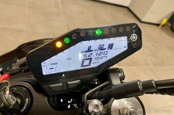 Yamaha MT-09 - 5