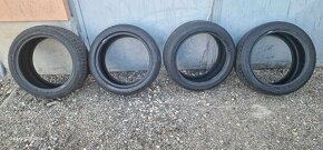 Predám zimné pneumatiky  Falken 225/45 r17 - 5