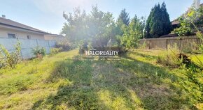 HALO reality - Predaj, záhradný pozemok   394 m2 Bratislava  - 5