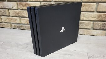 PS4 PRO 1TB + hry - 5