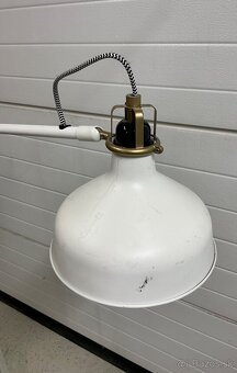 Vysoká IKEA Ranarp Lampa poškodenia farby - 5