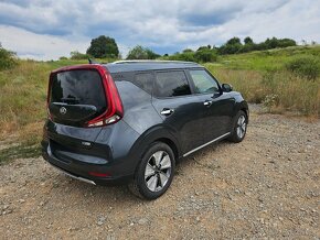 Kia Soul EV 64kWh Platinum v Záruke Harman/Kardon, Virtual - 5