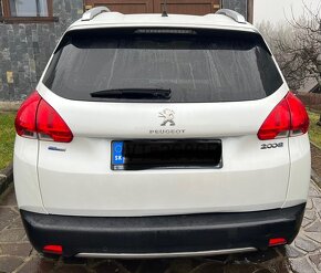 Peugeot 2008 1.2 PureTech 82 - 5