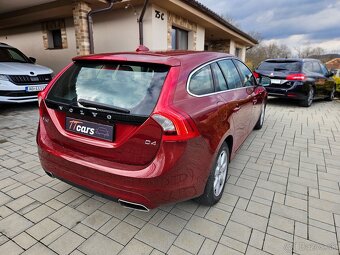 Volvo V60 D4 2.0L Drive-E Momentum Geartronic - 5