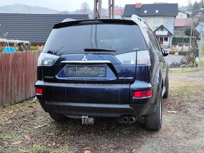 Mitsubishi outlander 4x4 - 5