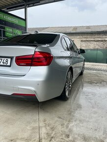 BMW 320i F30 xDrive - 5