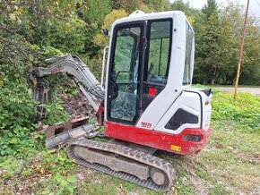 Takeuchi TB225 - 5