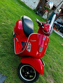 Piaggio Vespa gts 300 Super - 5