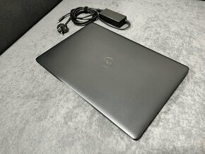 DELL Vostro 15 3590 - 5