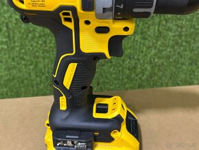 DeWALT Akumulátorová bezuhlíková vŕtačka DCD791 - 5