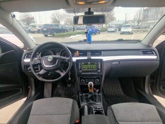 Skoda superb 2 combi - 5