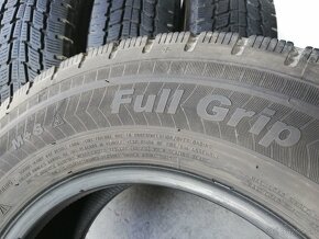 215/70 r15C celoročné pneumatiky na dodávku - 5