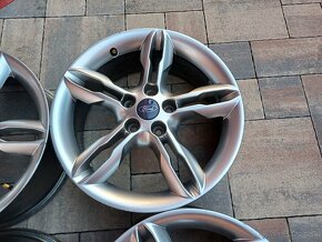 orig.hlinikové disky Ford Kuga--7Jx17-ET-50----5x108 - 5