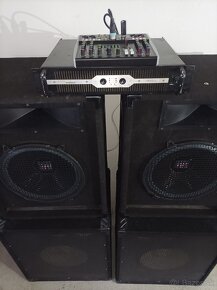 Zvuková zostava 2x1200W Max. - 5