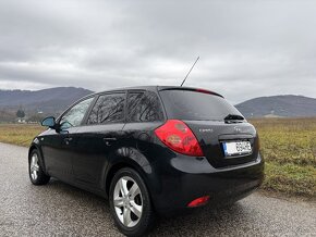 Kia Ceed 1.6 ( Benzín ) AUTOMAT ,Cúvacia kamera , Nová STK - 5