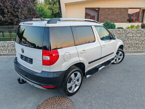 Škoda yeti 2,0TDi 103kw 4x4 DSG,NAVI, Xenon ŤAŽNÉ - 5