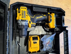 DeWALT DCD701D2 Aku bezuhlíková vrtačka (57,5Nm/12V/2x2,0Ah) - 5