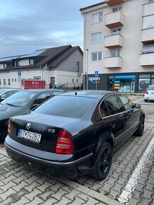 Škoda Superb I 2.5 V6 120kW Elegance - 5