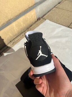 Jordan 4 - 5