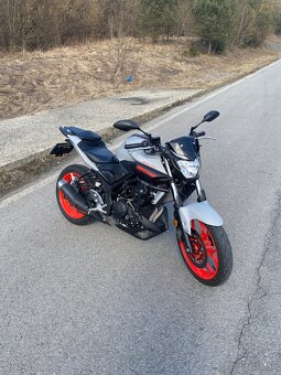 Yamaha mt 03 - 5