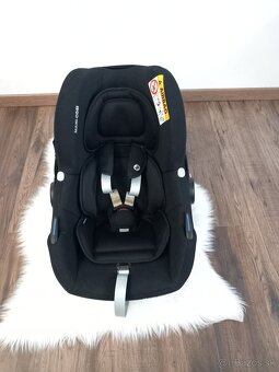 Autosedacka Maxi cosi cabrio fix i-size plus zakladna - 5