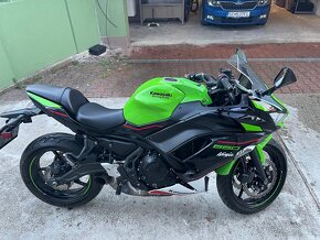 Kawasaki Ninja 650 akrapovic výfuk 2021 dohodou - 5