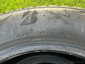 Zimné pneumatiky Bridgestone 225/60 R17 - 5