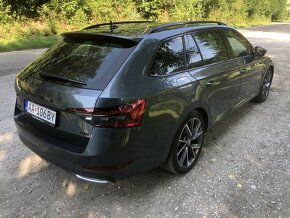 ŠKODA SUPERB COMBI 2.0 TDI SCR SPORTLINE 4X4 DSG - 5