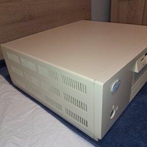 stary pocitac IBM PS/2 486DX 33mhz - 5