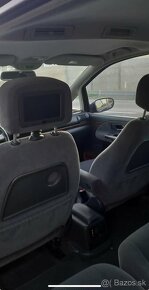 FORD GALAXY 1.9Tdi 85KW GHIA 2004 - 5