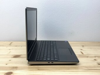 Dell Precision 7560 i7, 32GB RAM, 512GB SSD - 5