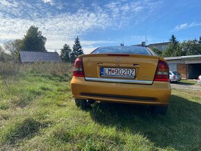 Opel Astra Bertone 2.0 Turbo - 5