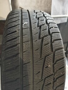 225/50r17 - 5