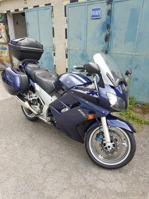 Yamaha FJR 1300 - 5