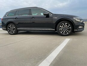 Volkswagen Passat Variant 2.0 BiTDI 4MOTION 3xR-Line - 5