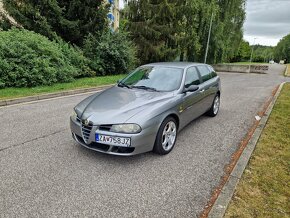 Alfa romeo 155 SW 1.9 JTD 16v - 5