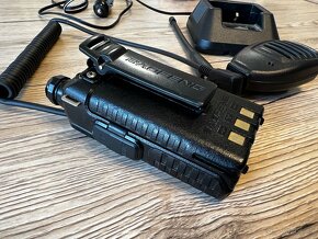 Baofeng UV-5R 5W - 5