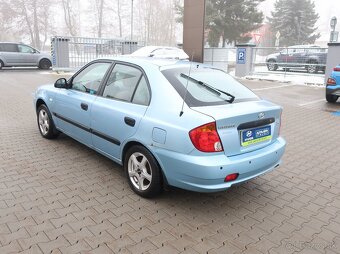 Hyundai Accent 1.3i 63kW ELEGANCE ČR 1MAJITEL - 5