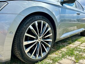 Skoda Superb 3 2.0 TDi 140kw 4x4 DSG Laurin & Klement - 5