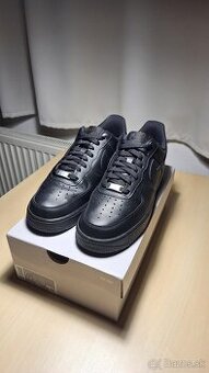 Nike Air Force 1 Triple Black (42,5) - 5