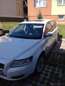 Volvo v50 - 5