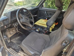 Lada Niva 4x4 - 5