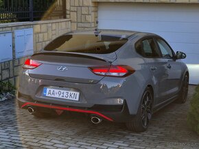 Hyundai i30N Performance fastback, 275 koní, r.2019 - 5