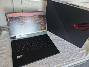 ASUS ROG Zephyrus M15 GU502LW - 5