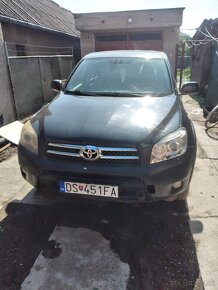 Predám toyota rav4 - 5