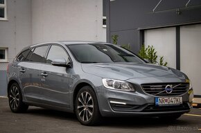 Volvo V60 D4 2.4L AT AWD - 5