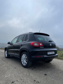 Volkswagen Tiguan - 5