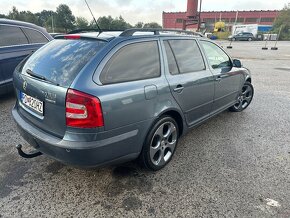 Škoda octavia 2 1.9TDi 77kw DSG - 5