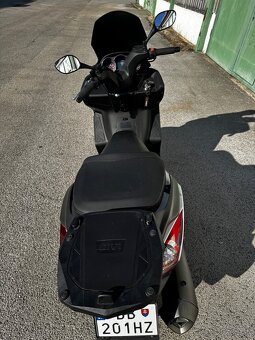 KYMCO 300 downtown - 5